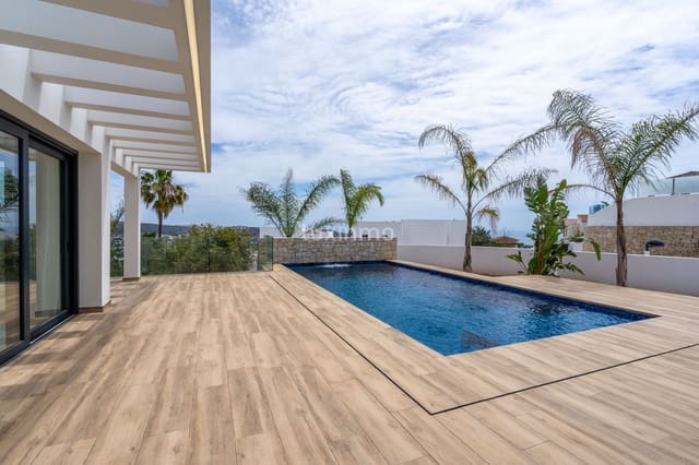 3 bedroom Villa for sale in Moraira, Teulada-Moraira with pool garage - € 2,250,000 (Ref: 8972645)
