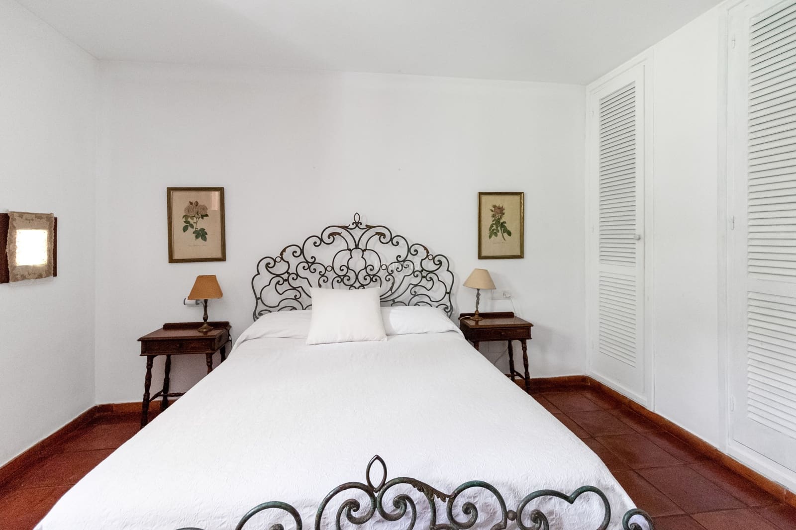 4 bedroom Villa for sale in Altea with pool - € 1,900,000 (Ref: 8983553)