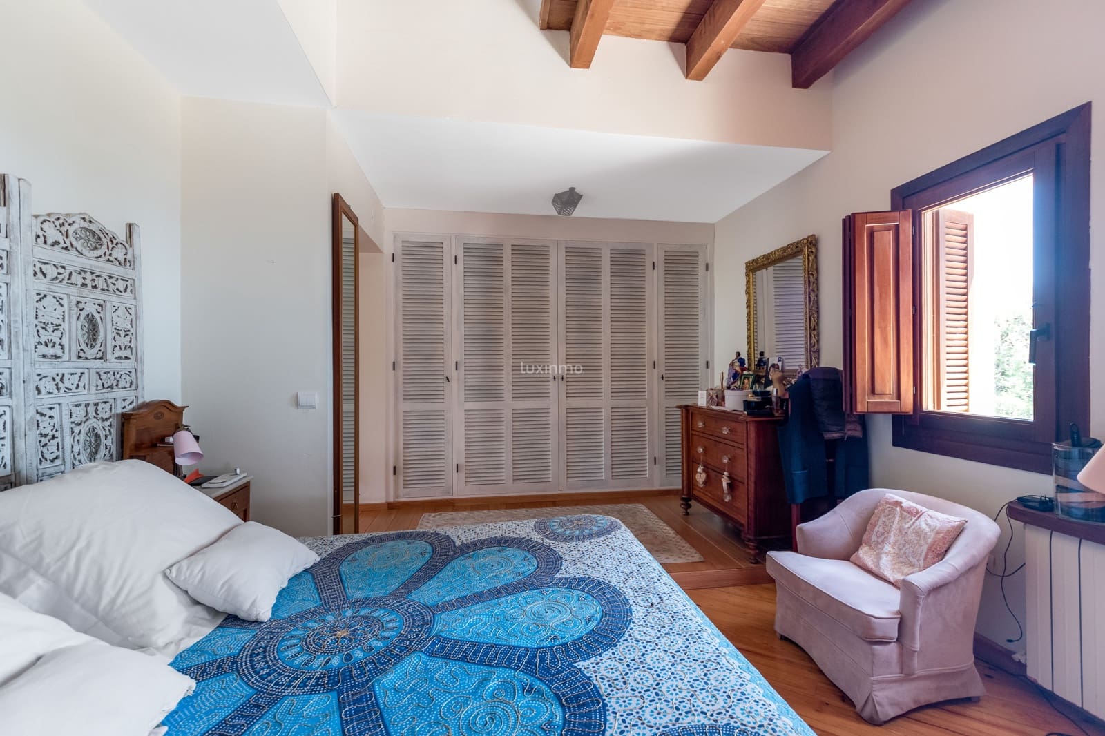 4 bedroom Villa for sale in Altea with pool - € 1,900,000 (Ref: 8983553)