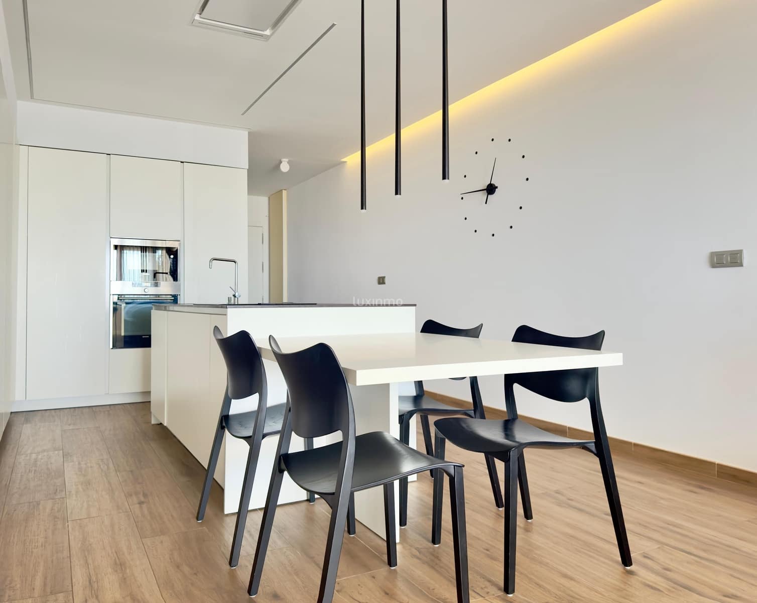 2 makuuhuone Huoneisto vuokrattavana paikassa Altea mukana uima-altaan 
autotalli - 1 800 € (Ref: 8989649)