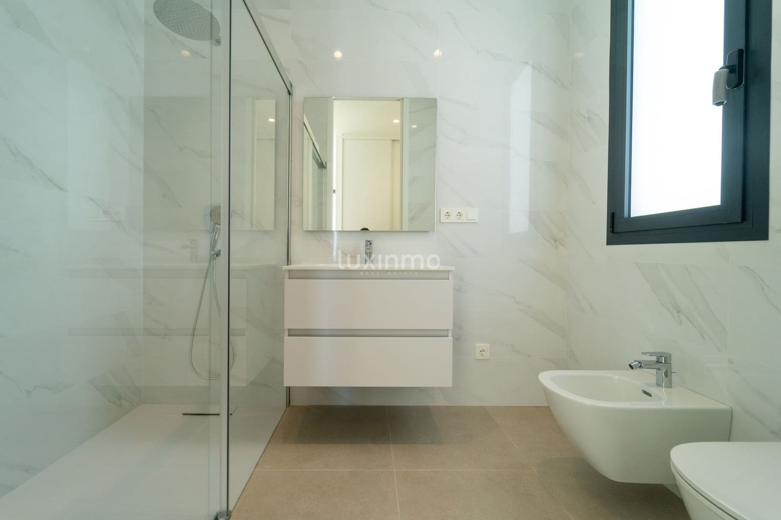 5 bedroom Villa for sale in Calpe / Calp with pool garage - € 3,900,000 (Ref: 8993442)