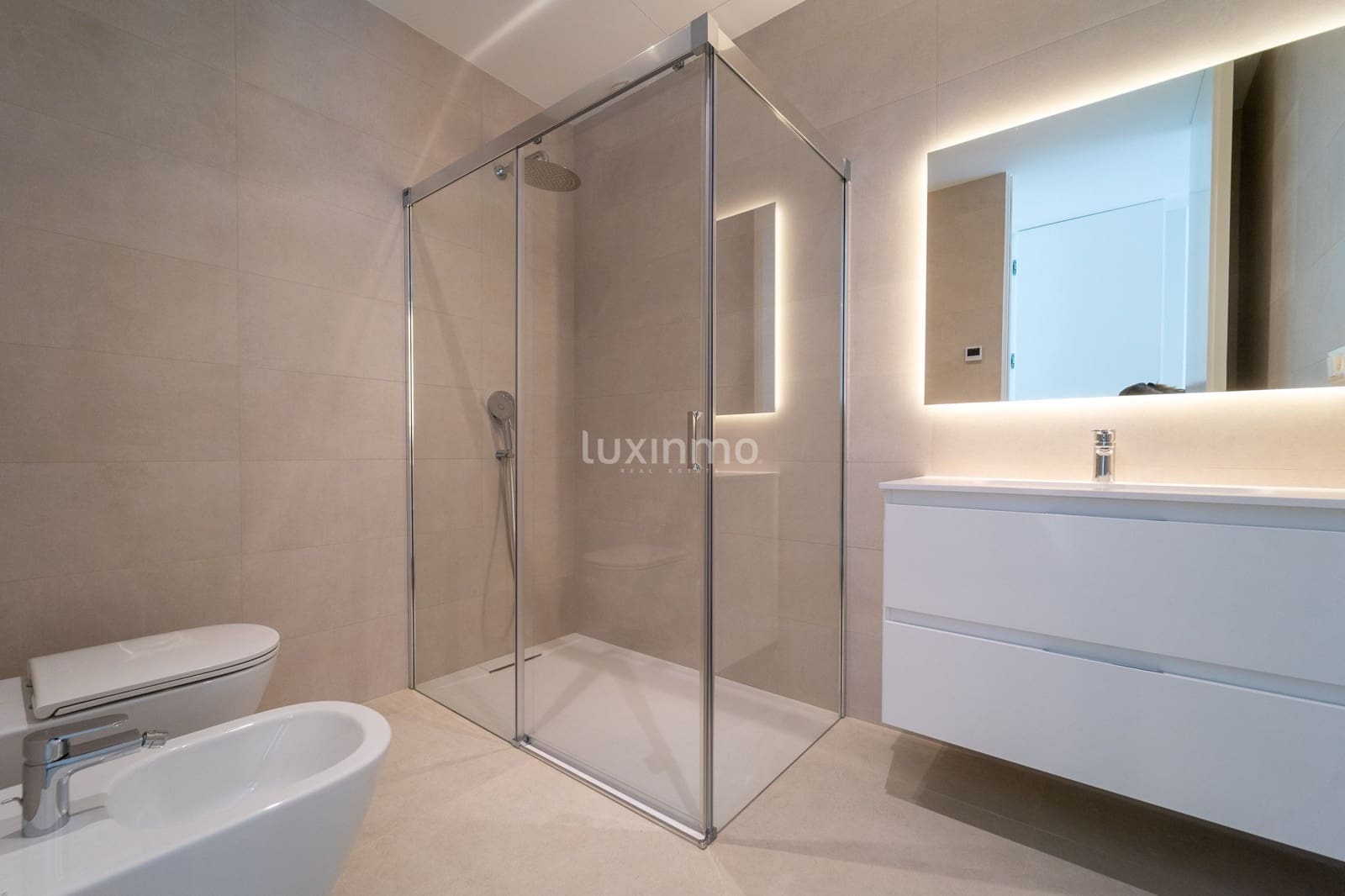 5 bedroom Villa for sale in Calpe / Calp with pool garage - € 3,900,000 (Ref: 8993442)