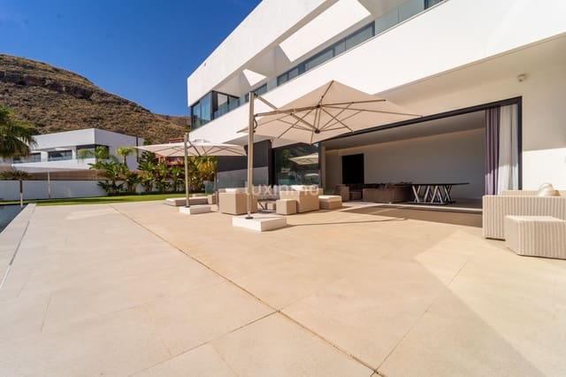 3 soverom Villa til salgs i Finestrat med svømmebasseng garasje - € 2 500 000 (Ref: 8993444)