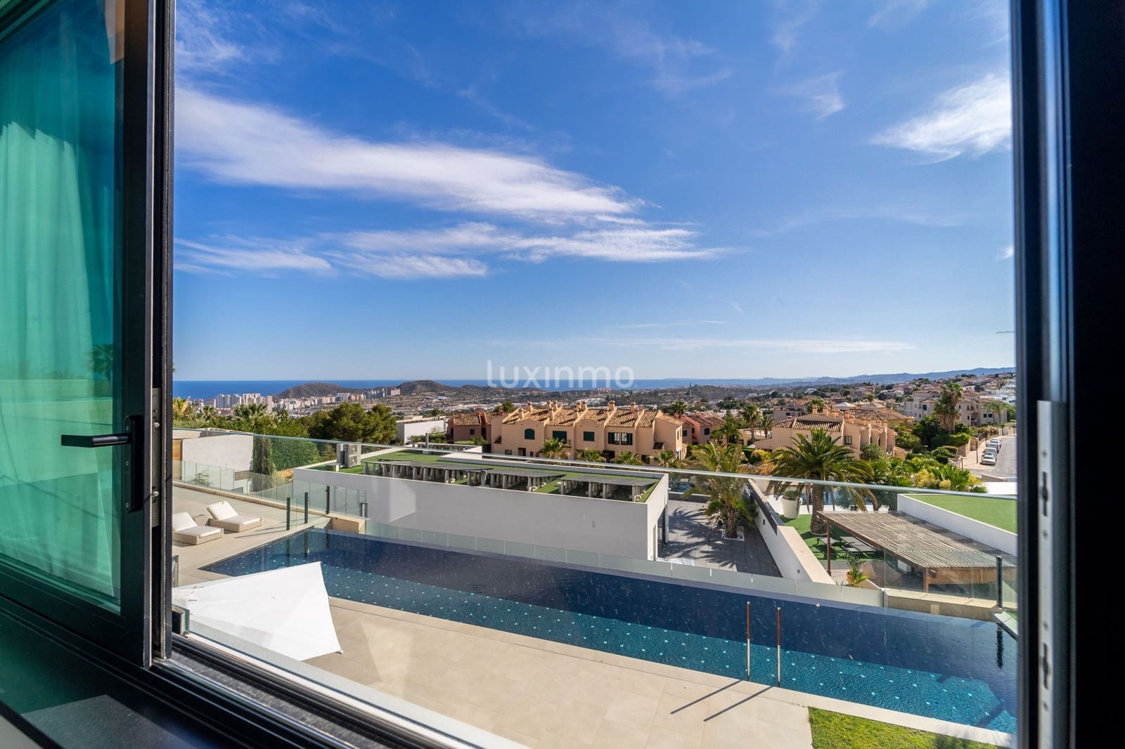 3 slaapkamer Villa te koop in Finestrat met zwembad garage - € 2.500.000 (Ref: 8993444)