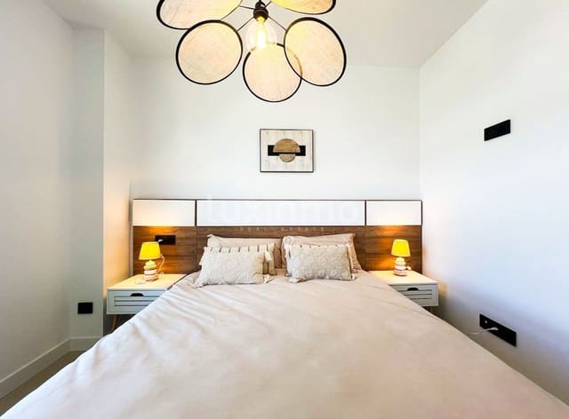 3 bedroom Apartment for rent in Calpe / Calp with pool garage - € 3,250 (Ref: 9002261)