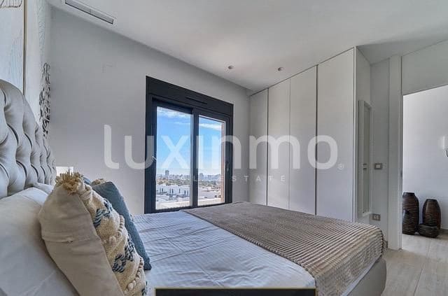 3 sovrum Hus till salu i Finestrat med pool garage - 585 000 € (Ref: 9012935)