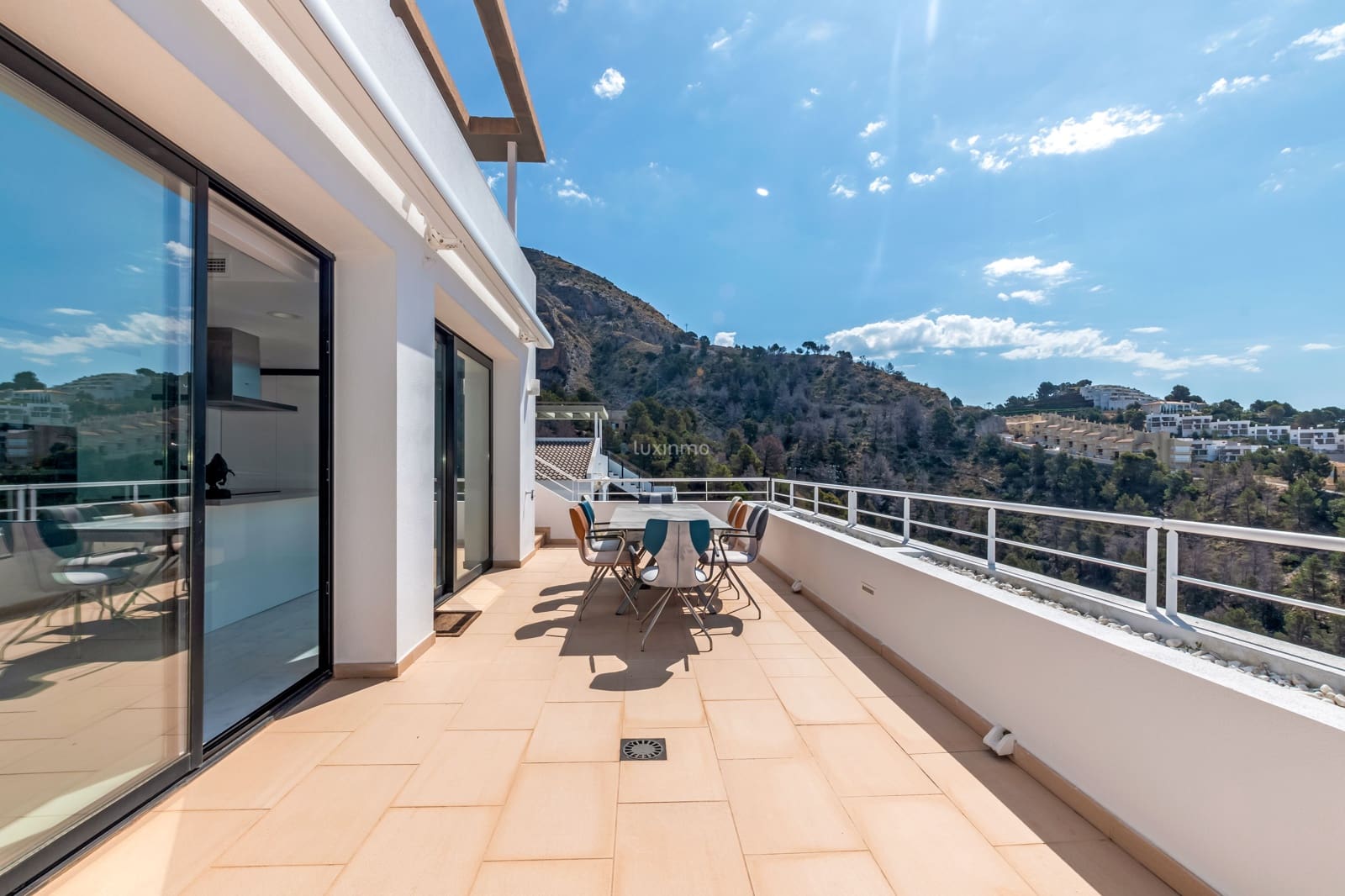 3 slaapkamer Villa te koop in Altea met zwembad garage - € 1.295.000 (Ref: 9019616)