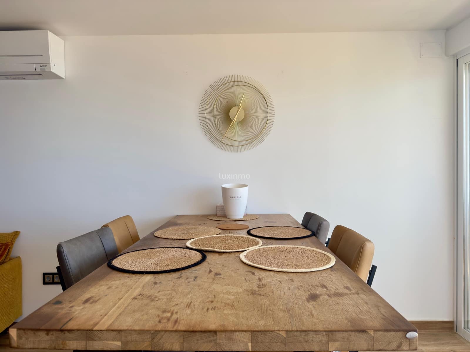 3 soveværelse Lejlighed til leje i Benidorm - € 2.000 (Ref: 9022567)