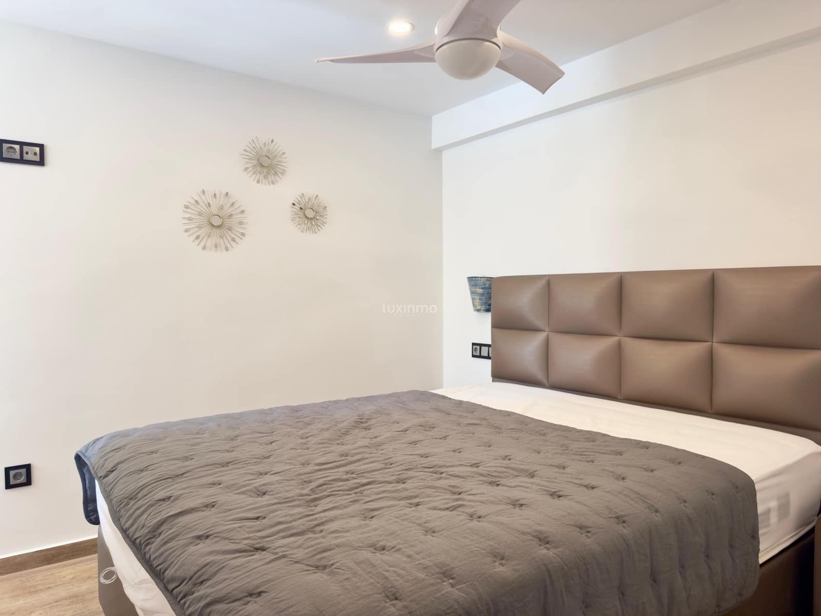 3 soveværelse Lejlighed til leje i Benidorm - € 2.000 (Ref: 9022567)