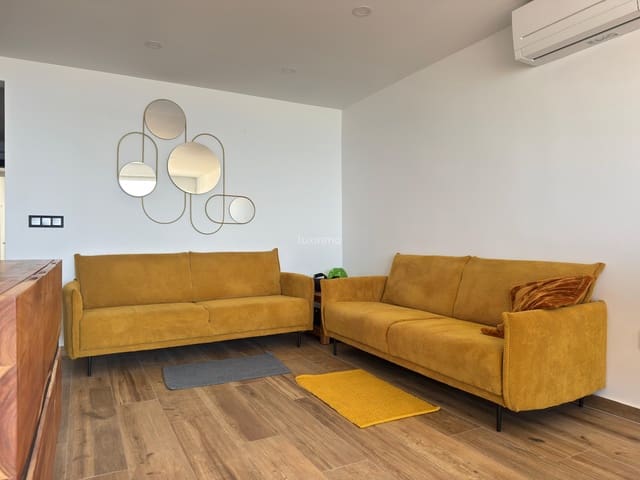 3 soveværelse Lejlighed til leje i Benidorm - € 2.000 (Ref: 9022567)