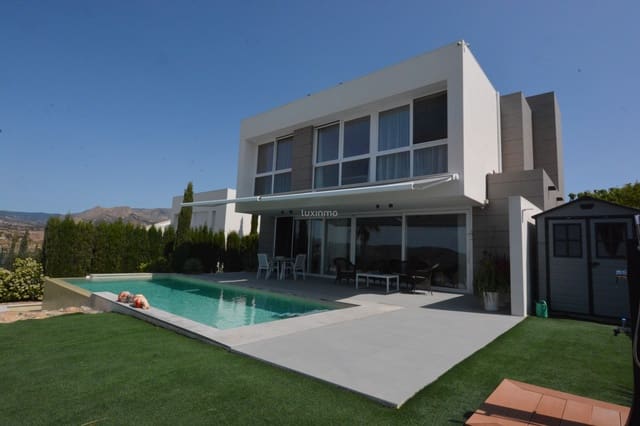 3 bedroom Villa for sale in Finestrat with pool garage - € 1,195,000 (Ref: 9023602)