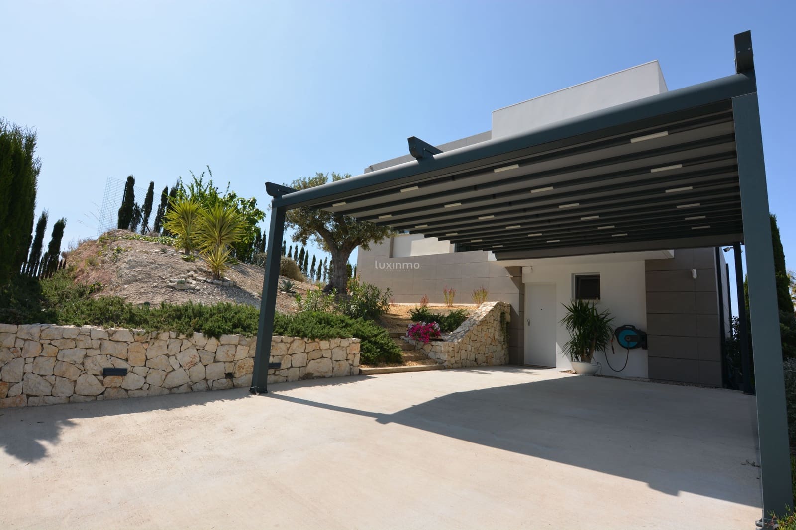 3 slaapkamer Villa te koop in Finestrat met zwembad garage - € 1.195.000 (Ref: 9023602)