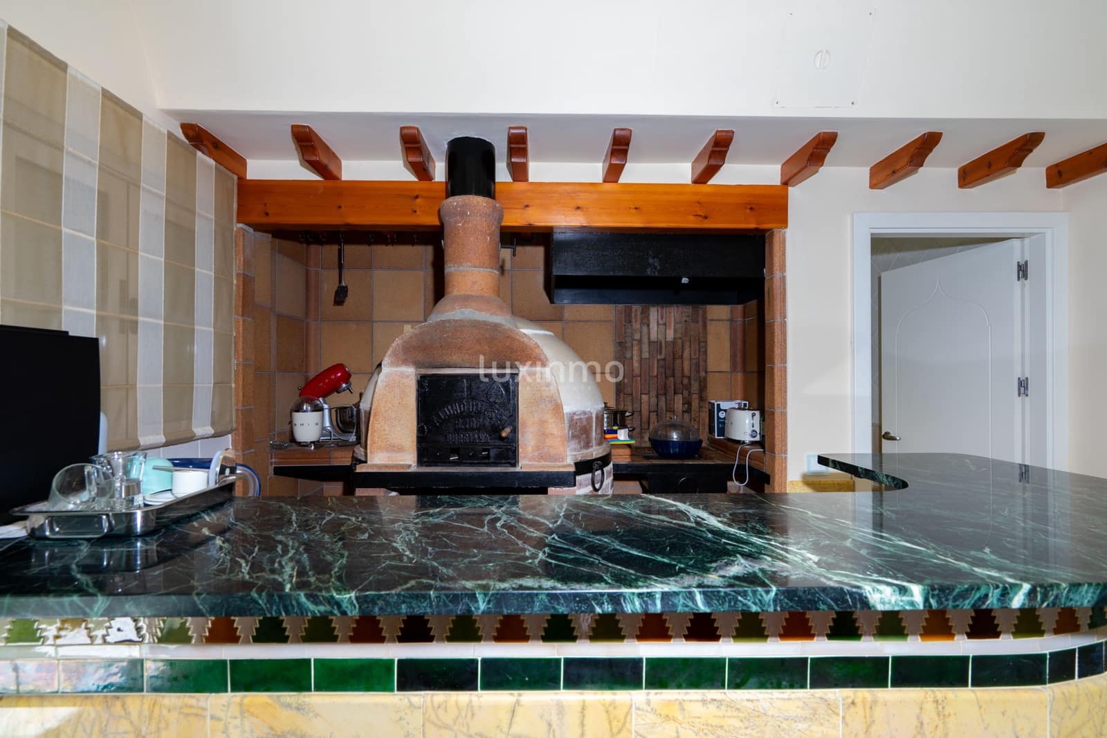 6 soverom Villa til salgs i El Campello med svømmebasseng garasje - € 1 995 000 (Ref: 9023603)