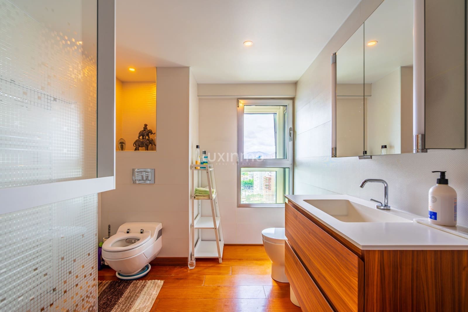 4 soverom Leilighet til salgs i Benidorm med svømmebasseng garasje - € 2 500 000 (Ref: 9035776)