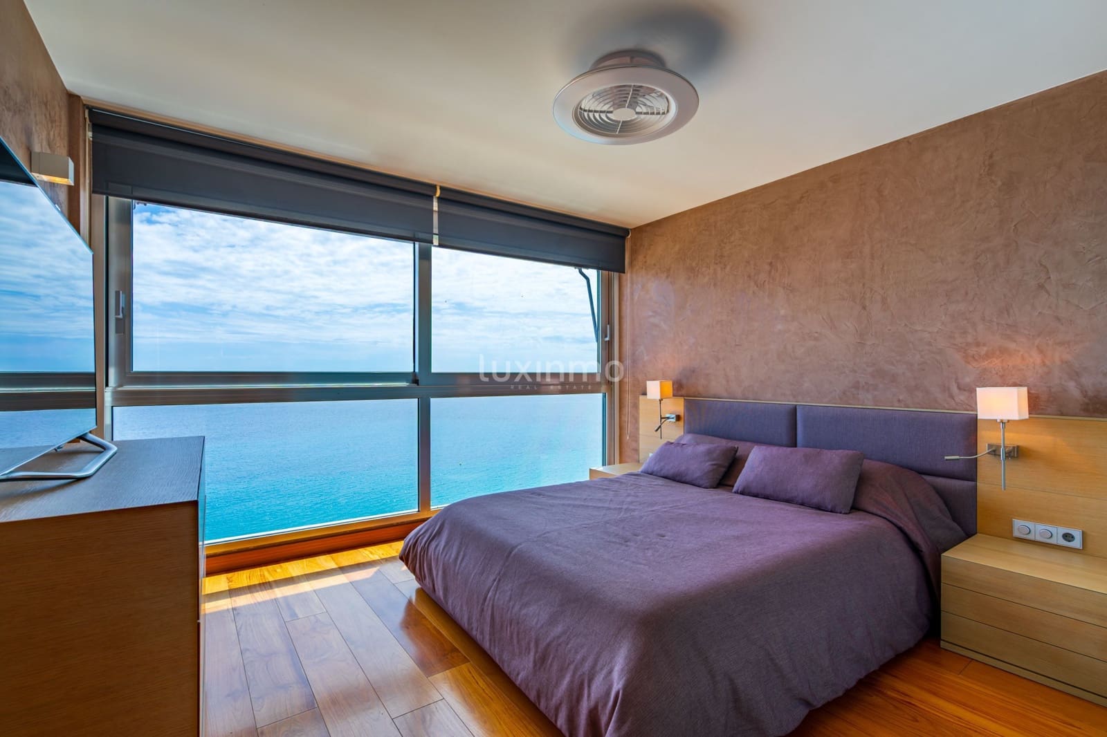 4 soverom Leilighet til salgs i Benidorm med svømmebasseng garasje - € 2 500 000 (Ref: 9035776)