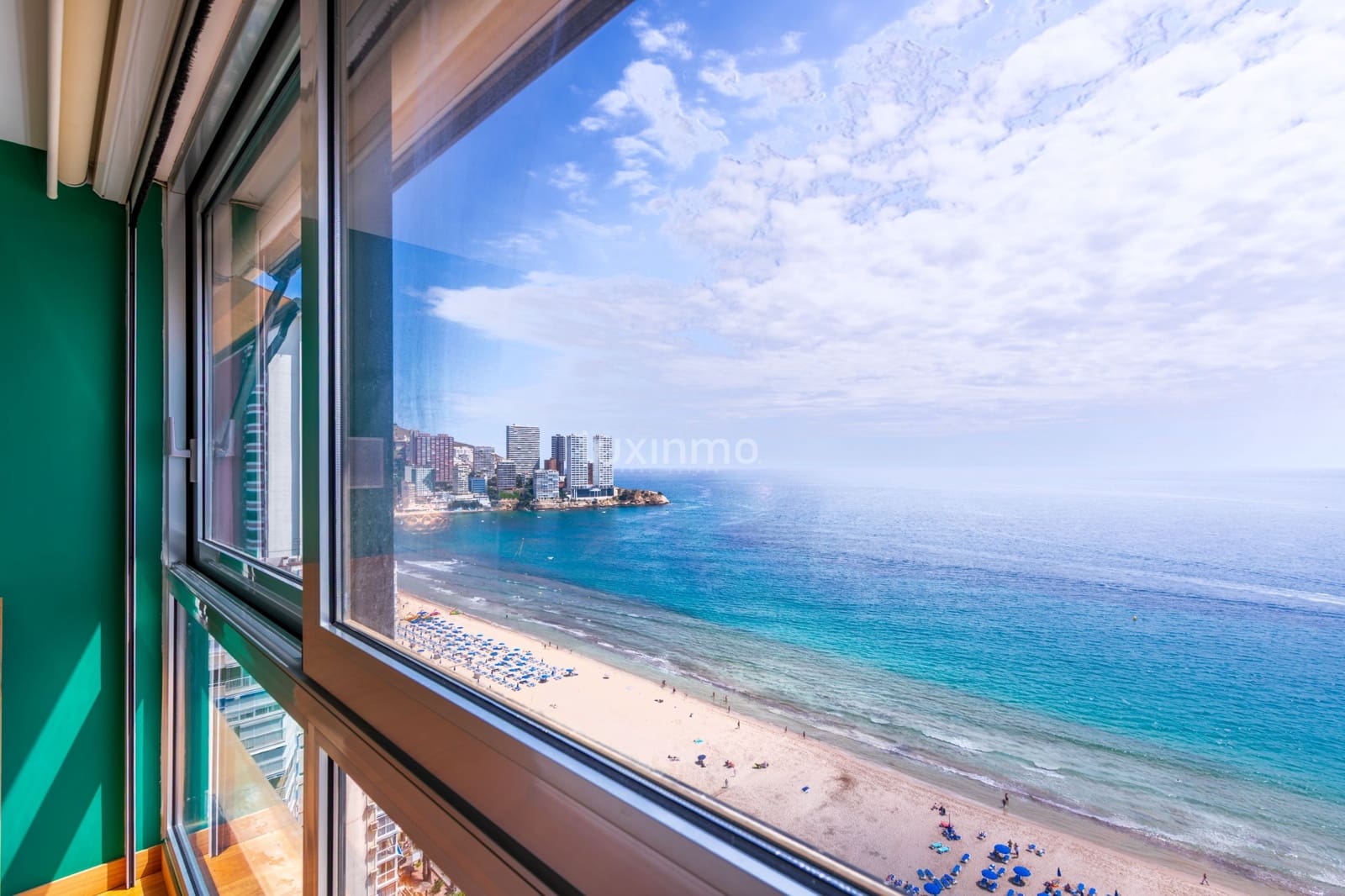 4 soverom Leilighet til salgs i Benidorm med svømmebasseng garasje - € 2 500 000 (Ref: 9035776)