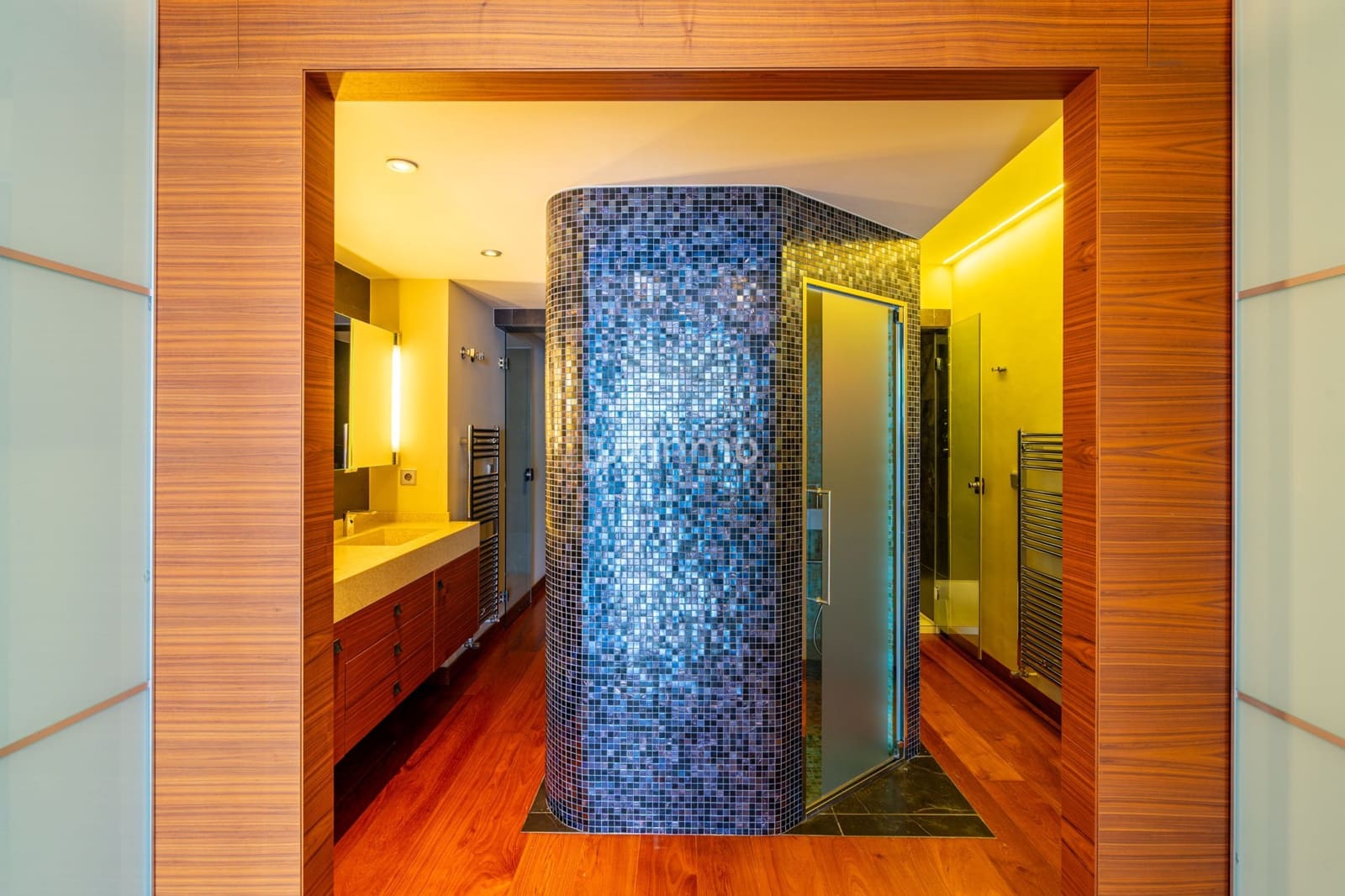 4 soverom Leilighet til salgs i Benidorm med svømmebasseng garasje - € 2 500 000 (Ref: 9035776)