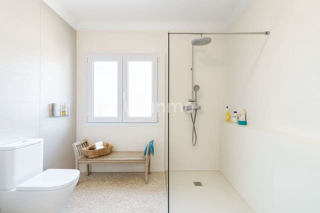 4 slaapkamer Villa te koop in Teulada Pueblo, Teulada-Moraira met zwembad garage - € 1.925.000 (Ref: 9035777)