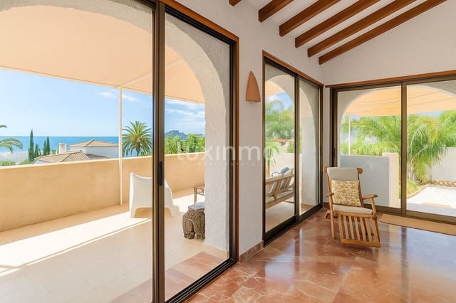 4 slaapkamer Villa te koop in Teulada Pueblo, Teulada-Moraira met zwembad garage - € 1.925.000 (Ref: 9035777)