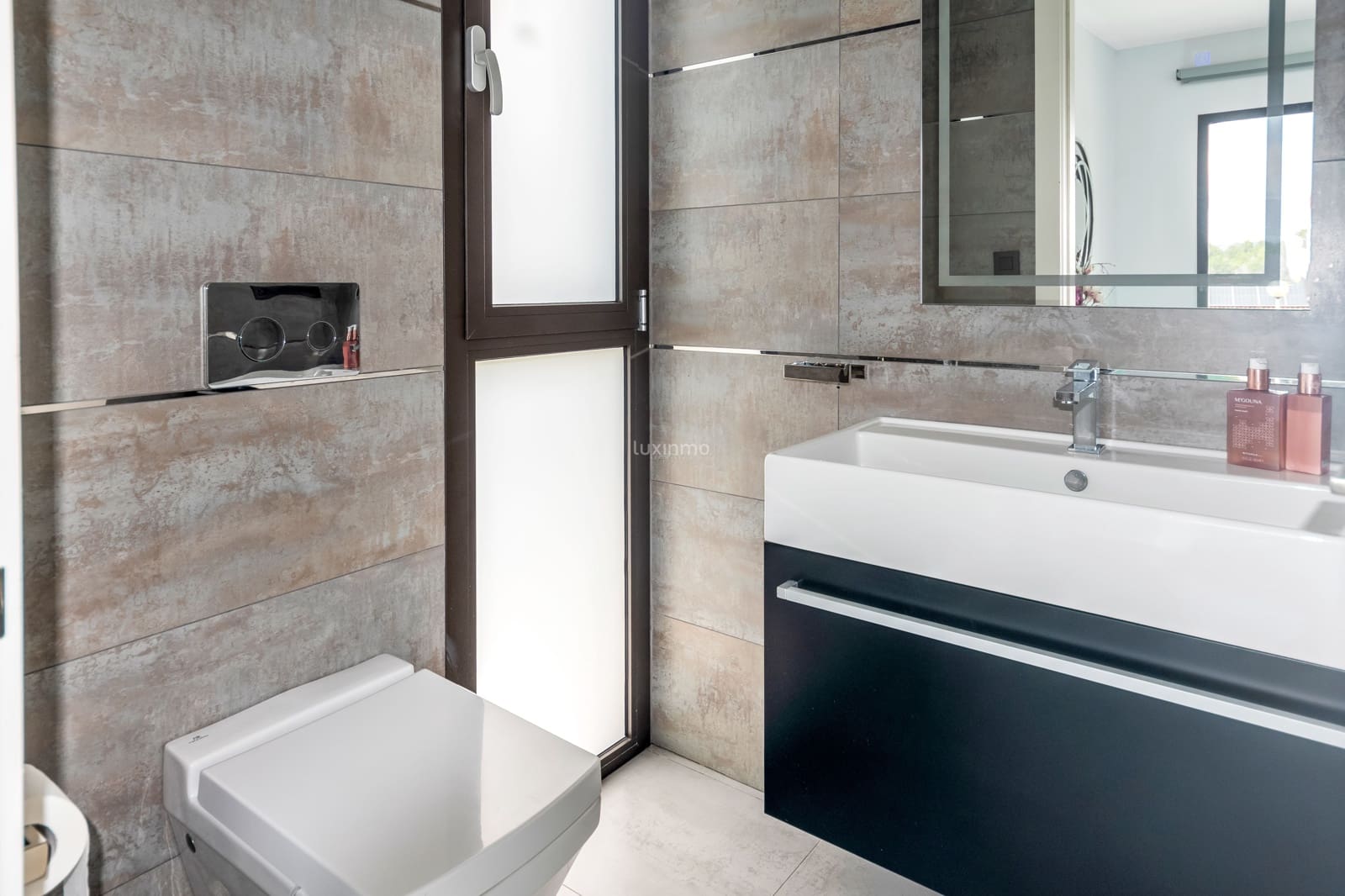 5 soveværelse Villa til salg i Javea / Xabia med swimmingpool garage - € 2.350.000 (Ref: 9035778)