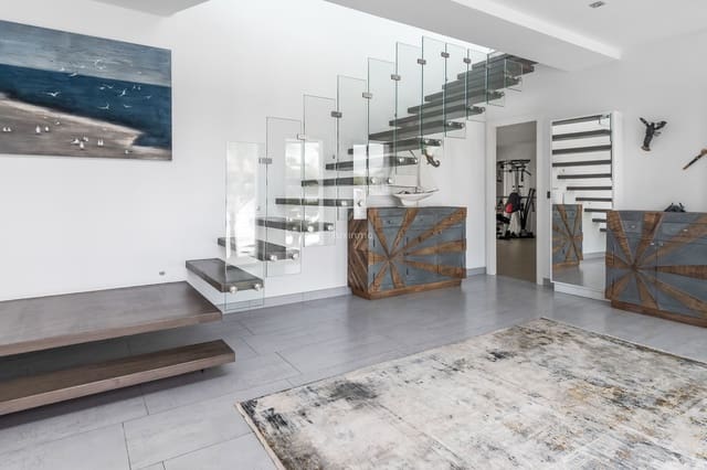 5 soveværelse Villa til salg i Javea / Xàbia med swimmingpool garage - € 2.350.000 (Ref: 9035778)