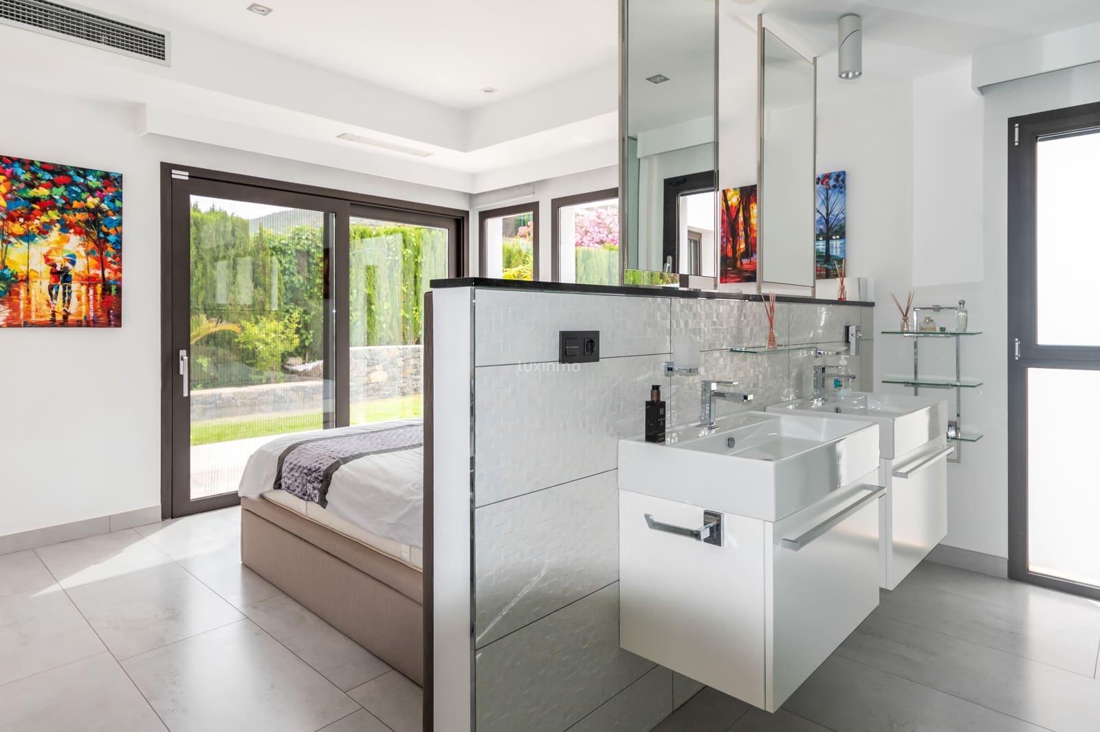 5 soveværelse Villa til salg i Javea / Xabia med swimmingpool garage - € 2.350.000 (Ref: 9035778)