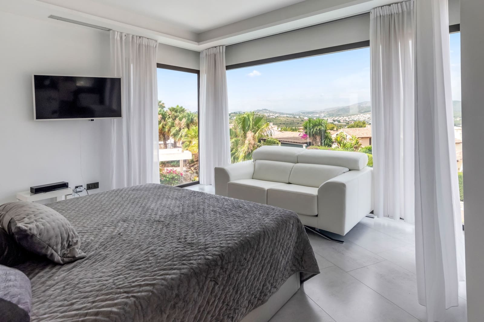 5 soveværelse Villa til salg i Javea / Xabia med swimmingpool garage - € 2.350.000 (Ref: 9035778)