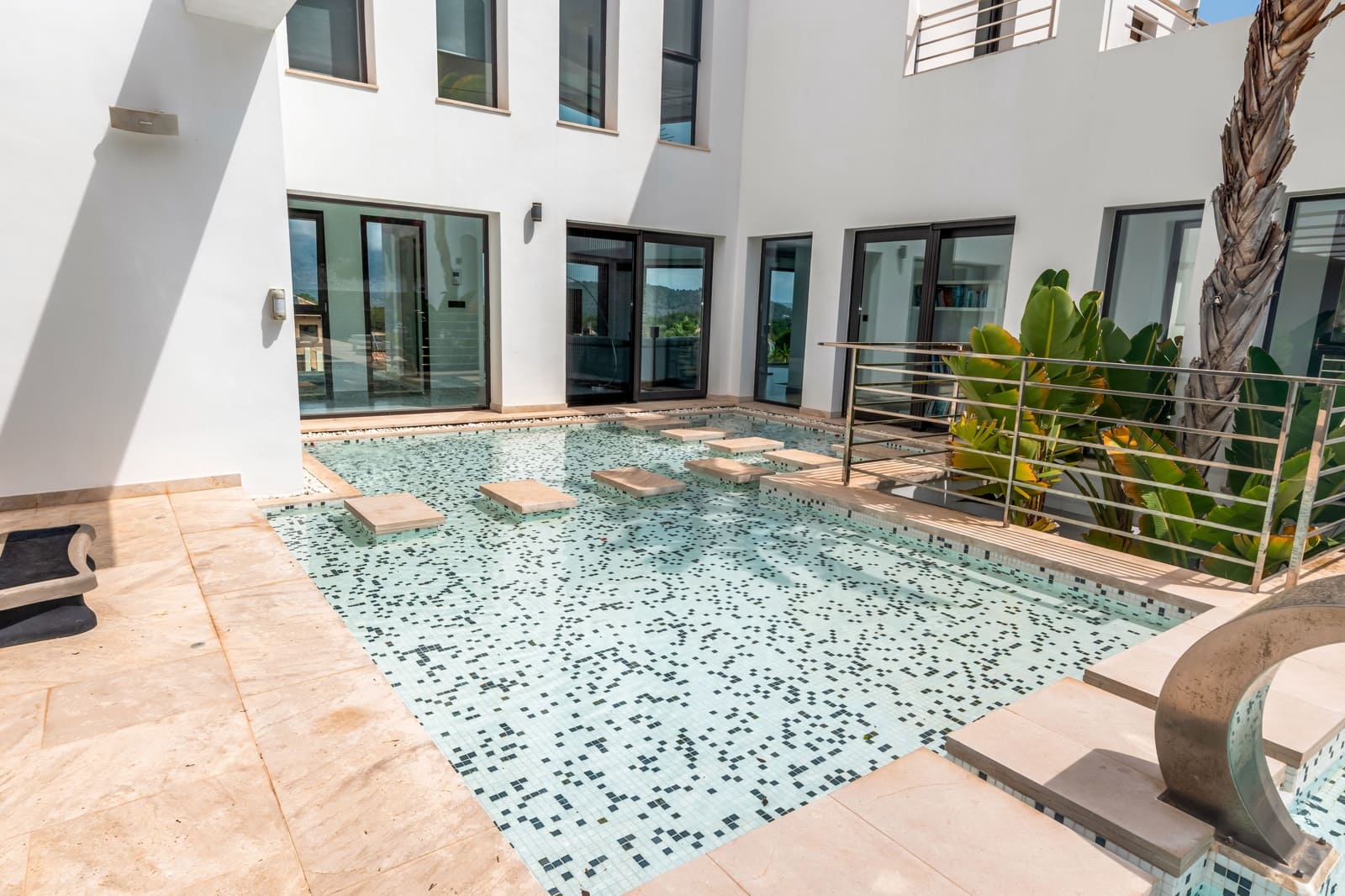 5 soveværelse Villa til salg i Javea / Xabia med swimmingpool garage - € 2.350.000 (Ref: 9035778)