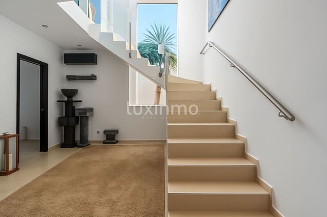 5 soverom Villa til salgs i Dénia med svømmebasseng - € 2 200 000 (Ref: 9037486)