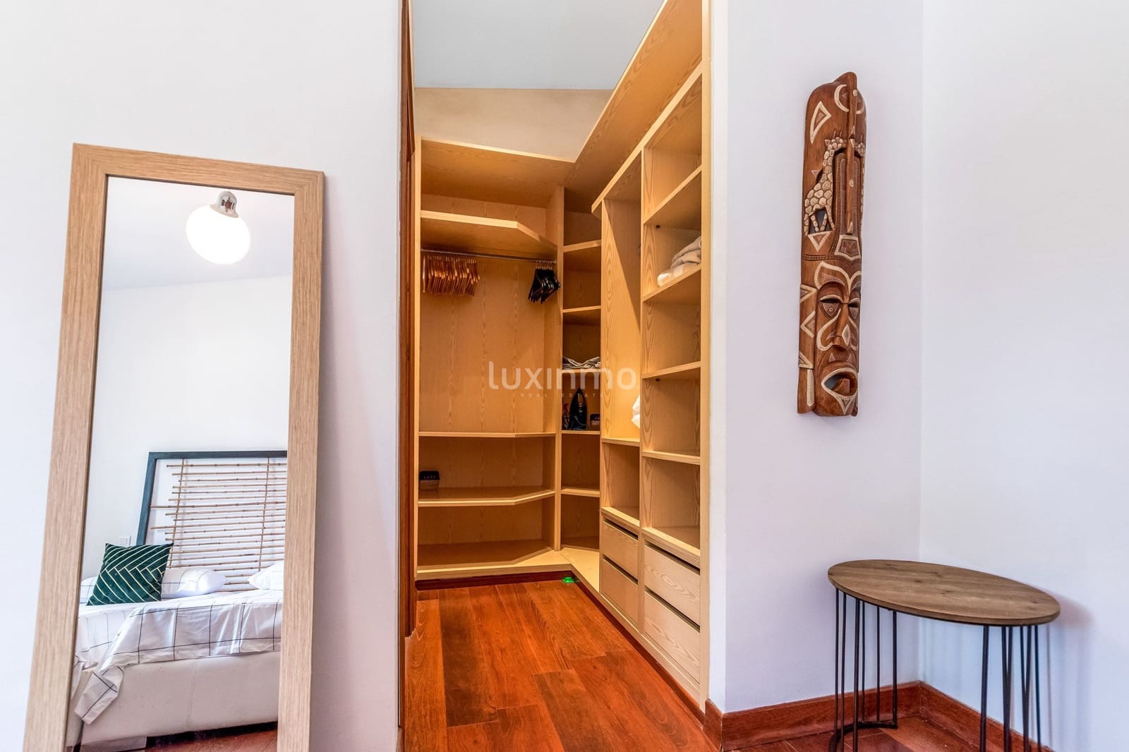 Villa/Maison de 4 chambres à louer à Benidorm avec piscine garage - 3 950 € (Ref: 9040351)