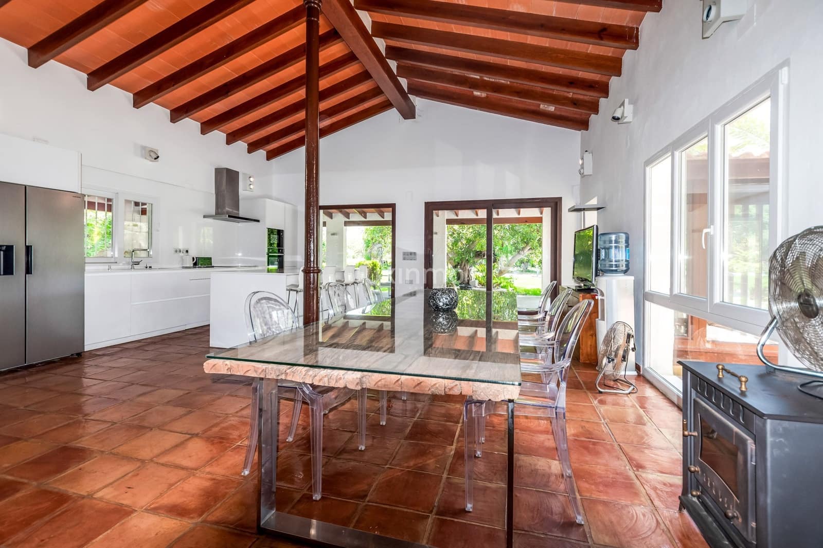 Villa/Maison de 4 chambres à louer à Benidorm avec piscine garage - 3 950 € (Ref: 9040351)