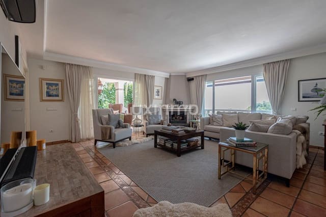 5 sovrum Villa att hyra i Altea med pool garage - 4 000 € (Ref: 9046401)