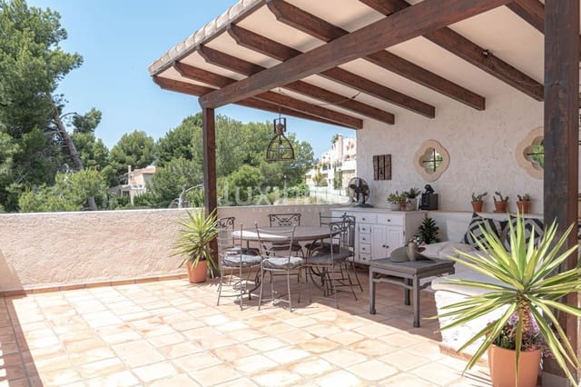 5 sovrum Villa att hyra i Altea med pool garage - 4 000 € (Ref: 9046401)