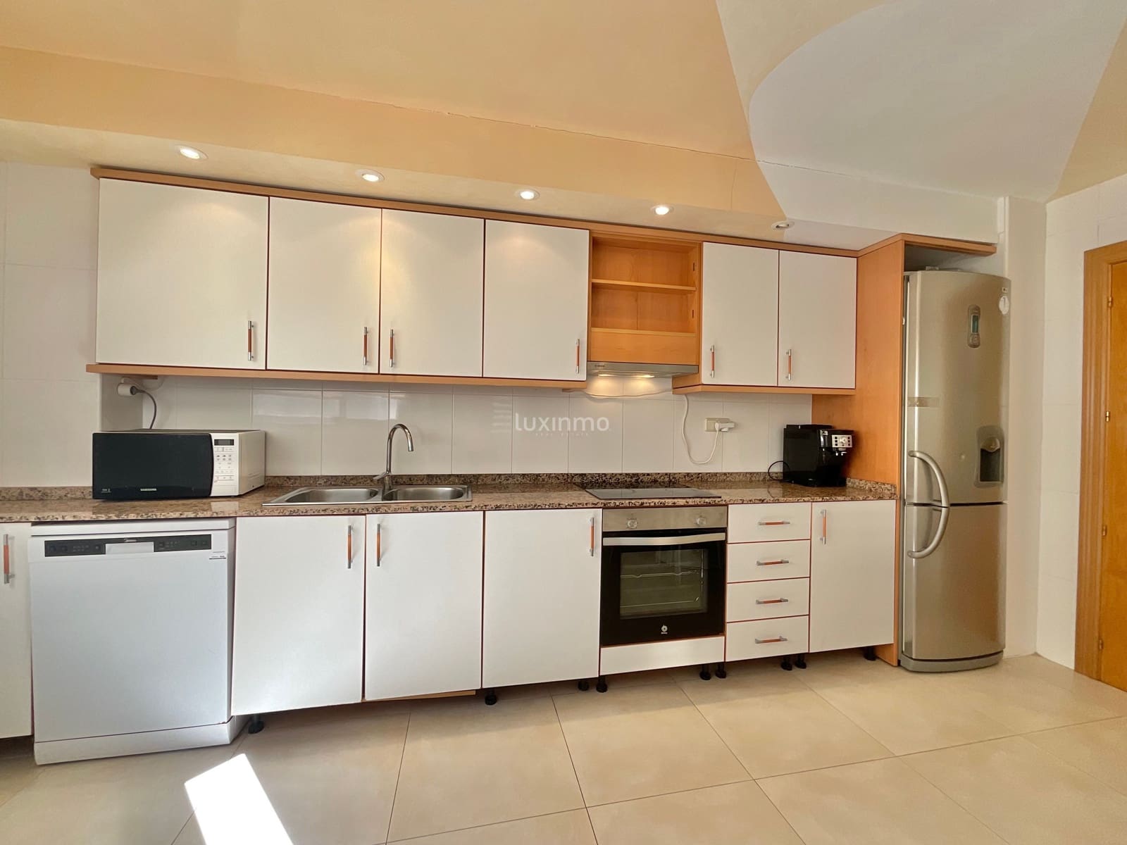 Appartement de 4 chambres à louer à Ibiza ville avec piscine garage - 16 000 € (Ref: 9057028)