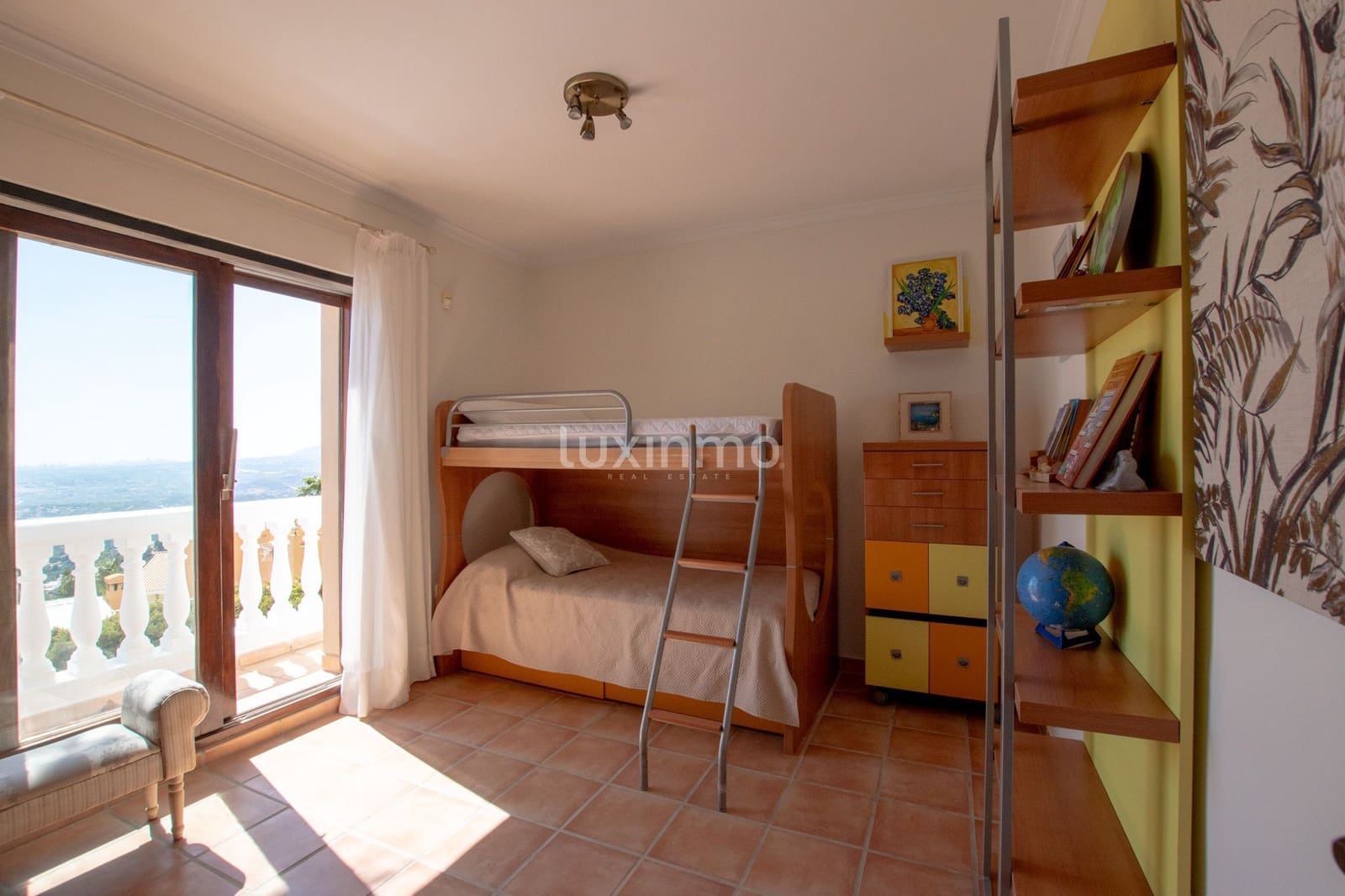 Chalet de 4 habitaciones en Altea en alquiler con piscina garaje - 4.500 € (Ref: 9058263)