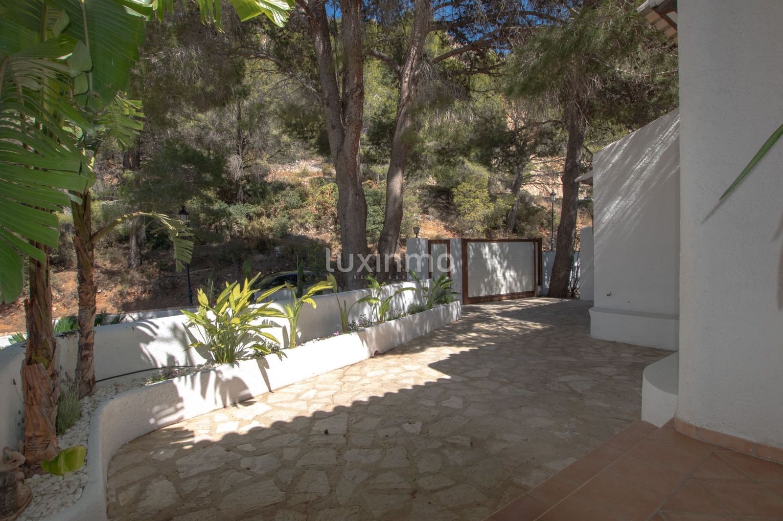 Chalet de 4 habitaciones en Altea en alquiler con piscina garaje - 4.500 € (Ref: 9058263)