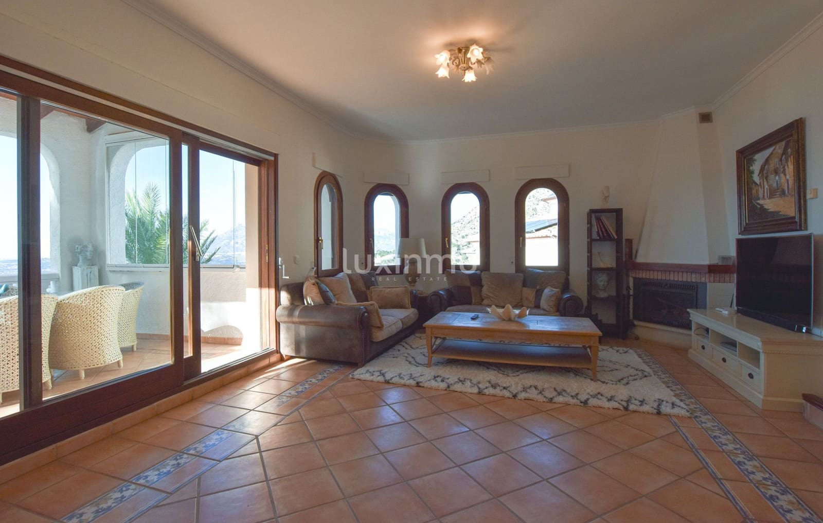 4 bedroom Villa for rent in Altea with pool garage - € 4,000 (Ref: 9058263)