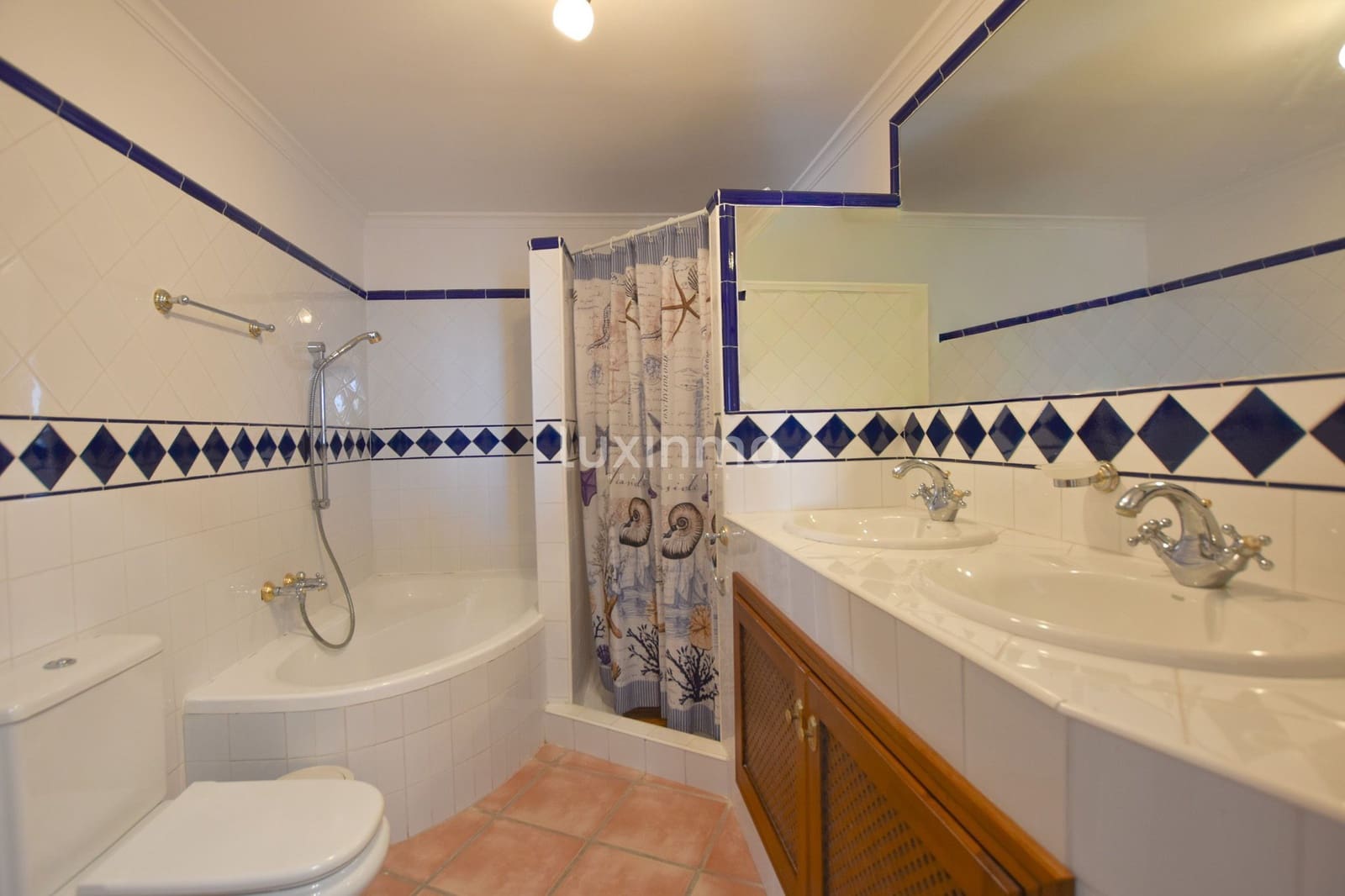 4 bedroom Villa for rent in Altea with pool garage - € 4,000 (Ref: 9058263)