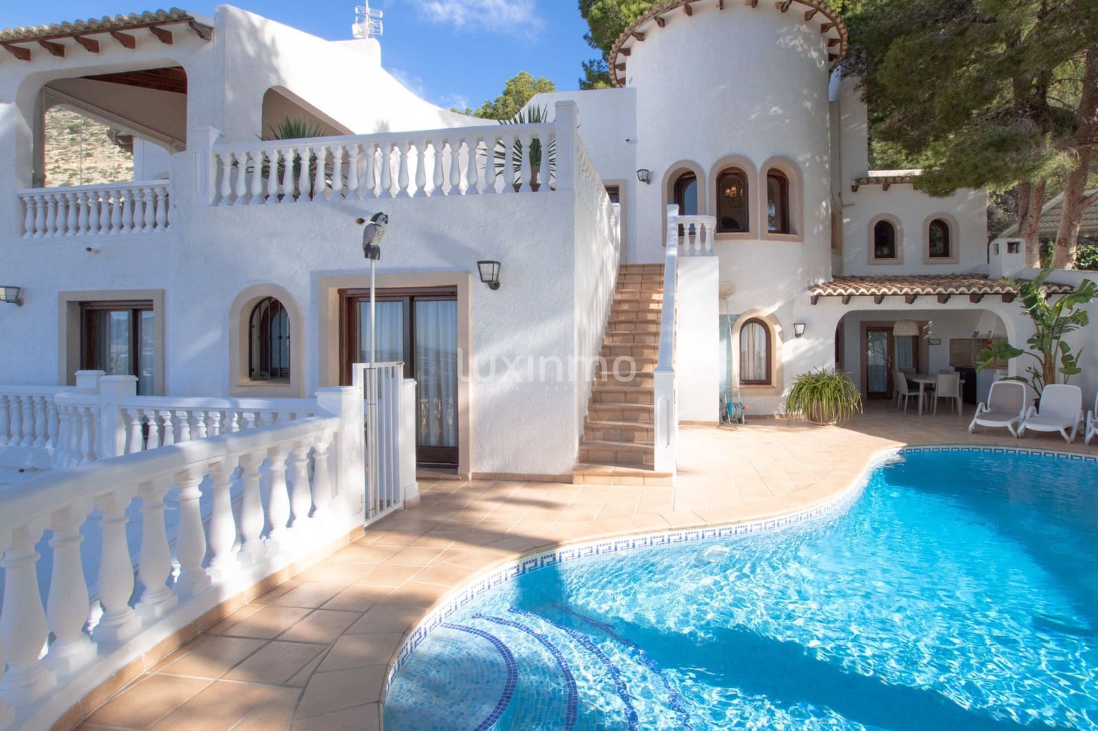 4 bedroom Villa for rent in Altea with pool garage - € 4,000 (Ref: 9058263)