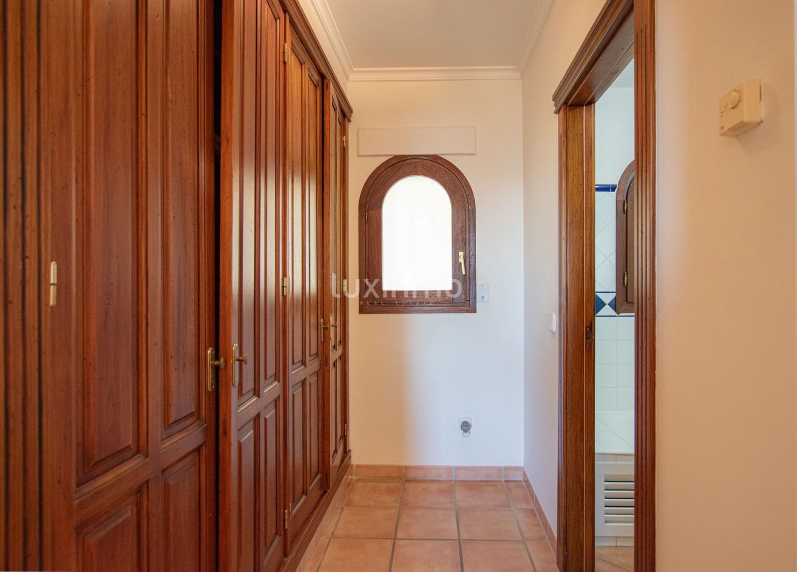 4 bedroom Villa for rent in Altea with pool garage - € 4,000 (Ref: 9058263)