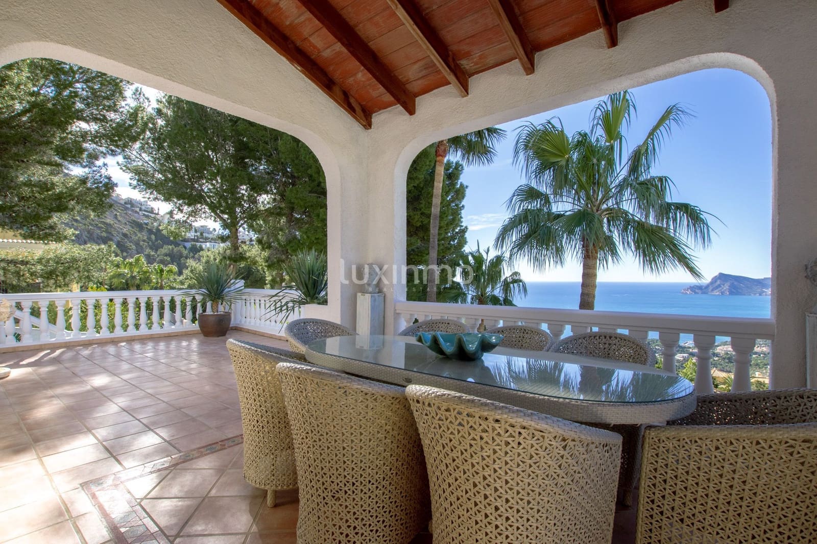 4 bedroom Villa for rent in Altea with pool garage - € 4,000 (Ref: 9058263)