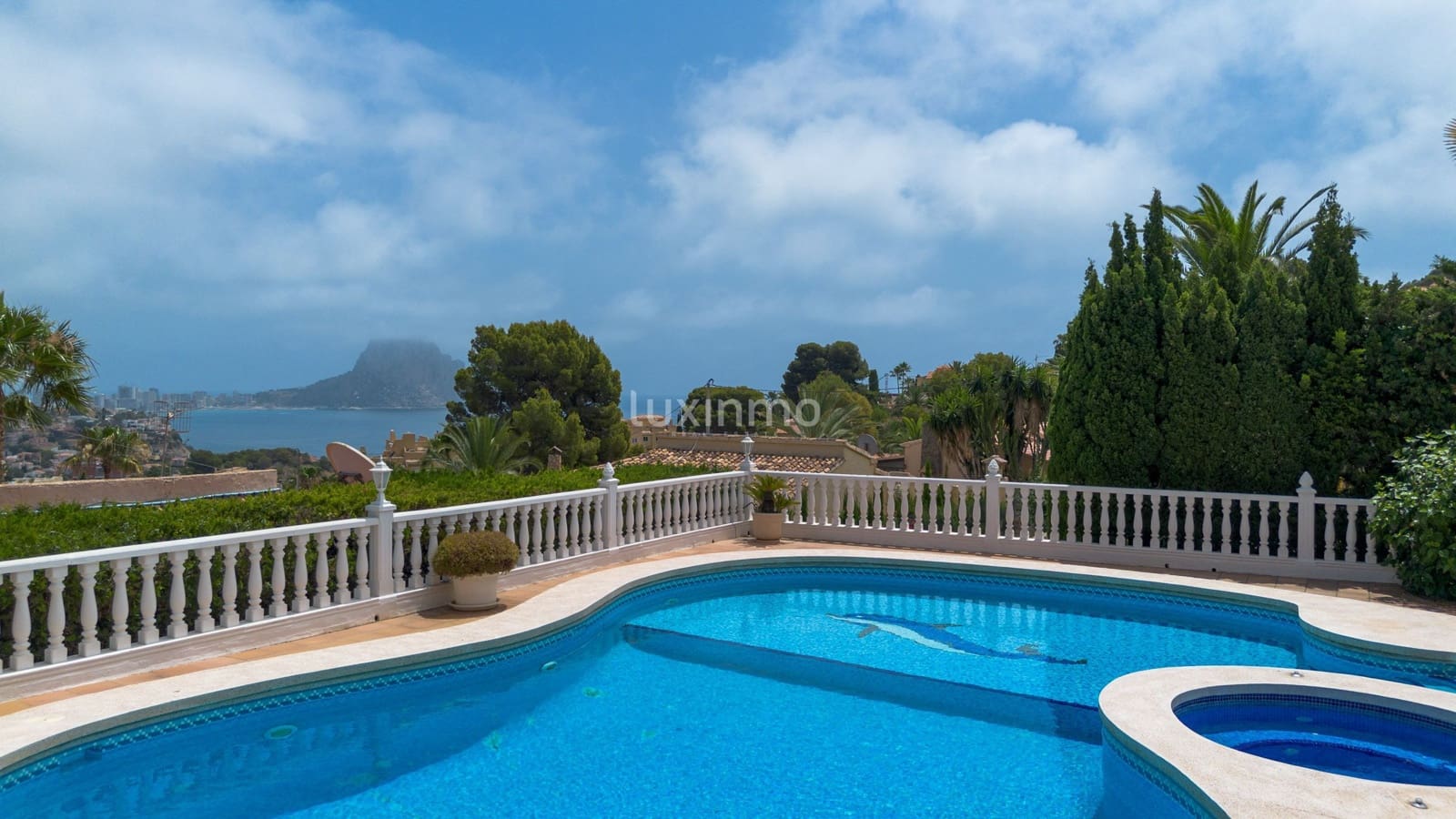 7 soverom Villa til salgs i Calpe / Calp med svømmebasseng garasje - € 1 150 000 (Ref: 9074569)