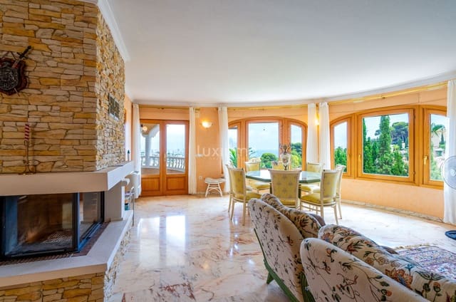 7 soverom Villa til salgs i Calpe / Calp med svømmebasseng garasje - € 1 150 000 (Ref: 9074569)