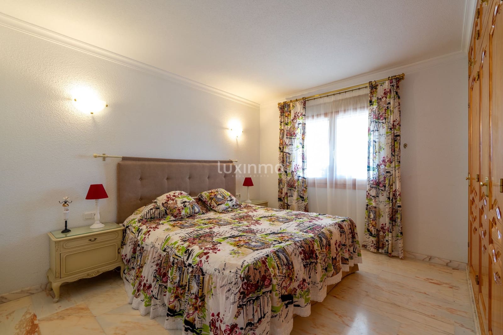 7 soverom Villa til salgs i Calpe / Calp med svømmebasseng garasje - € 1 150 000 (Ref: 9074569)