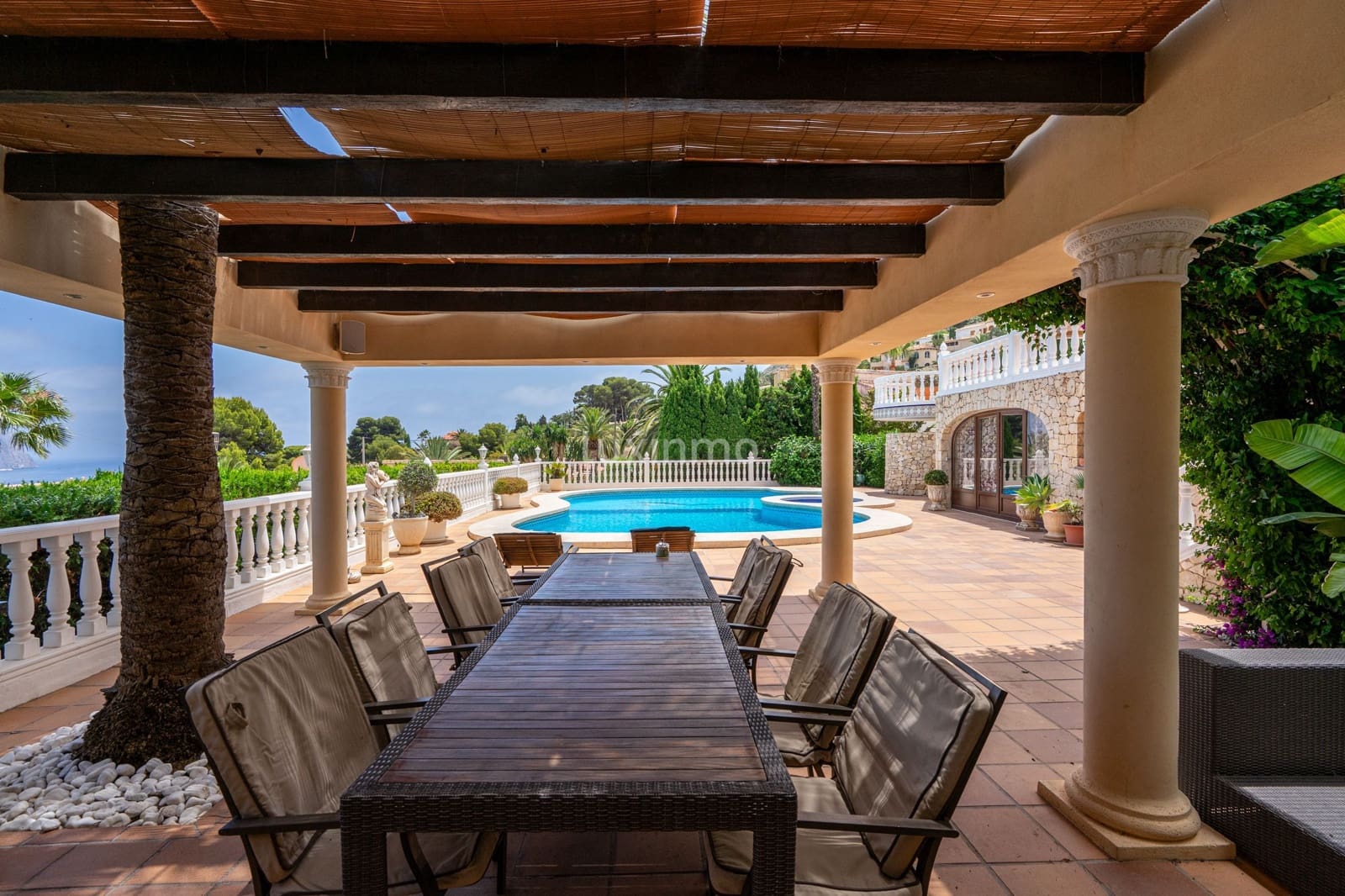 7 soverom Villa til salgs i Calpe / Calp med svømmebasseng garasje - € 1 150 000 (Ref: 9074569)