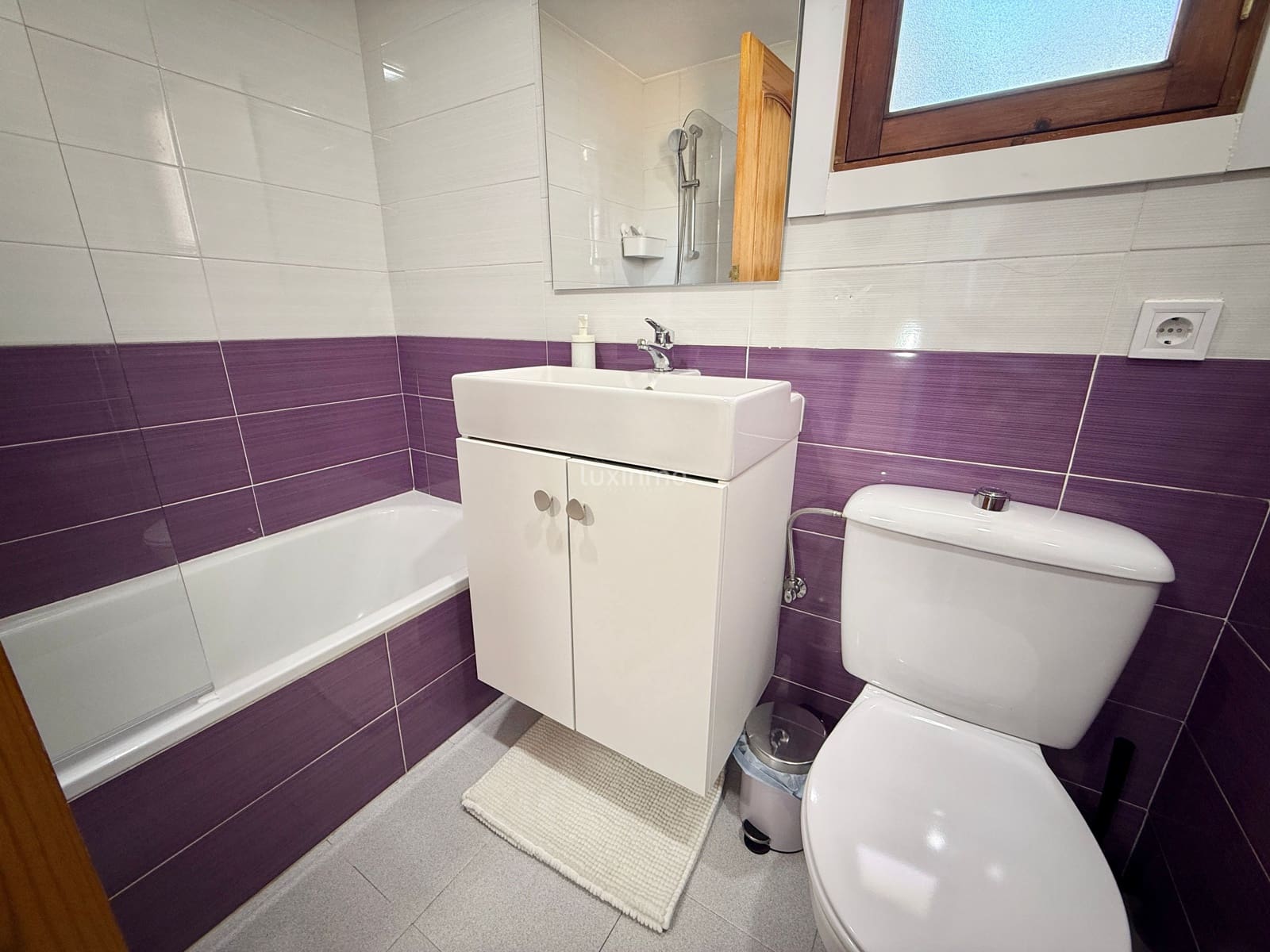 2 quarto Penthouse para arrendar em Alfaz del Pi / L'Alfas del Pi com piscina - 1 300 € (Ref: 9084411)