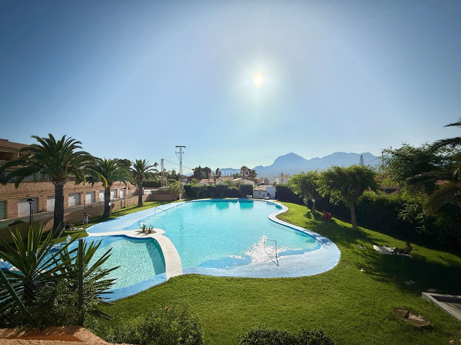 2 quarto Penthouse para arrendar em Alfaz del Pi / L'Alfas del Pi com piscina - 1 300 € (Ref: 9084411)