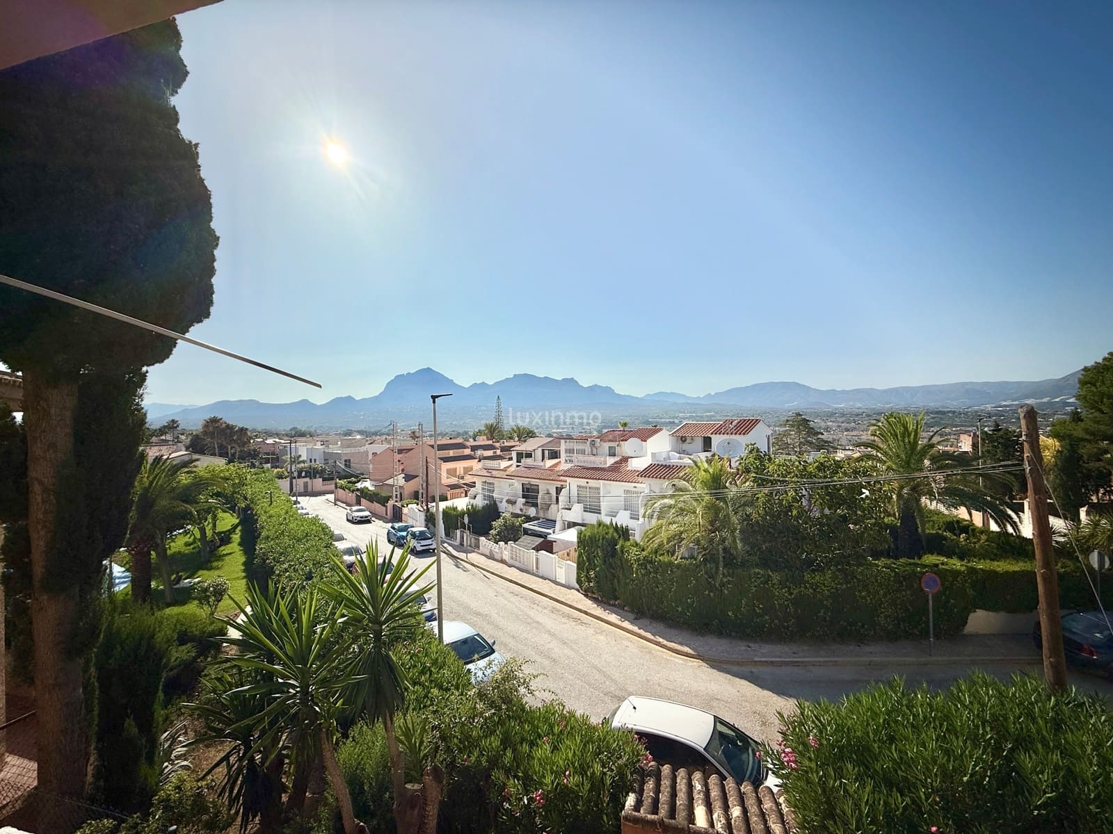 2 quarto Penthouse para arrendar em Alfaz del Pi / L'Alfas del Pi com piscina - 1 300 € (Ref: 9084411)