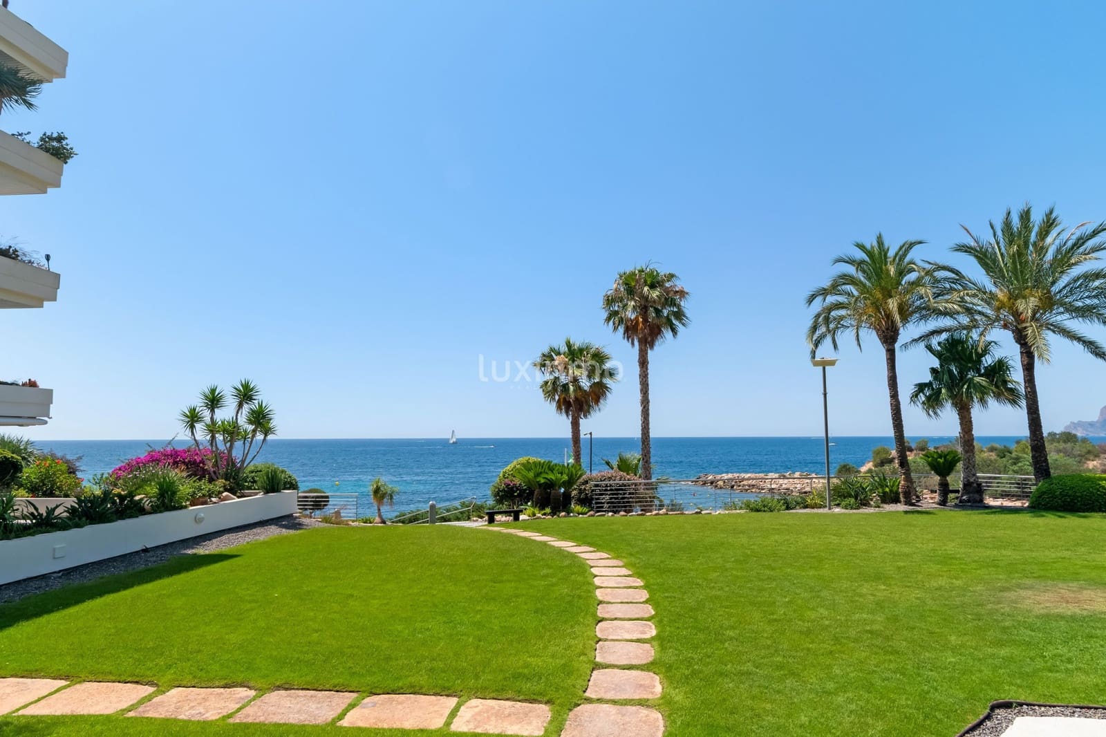 2 soveværelse Lejlighed til leje i Altea med garage - € 2.990 (Ref: 9086400)