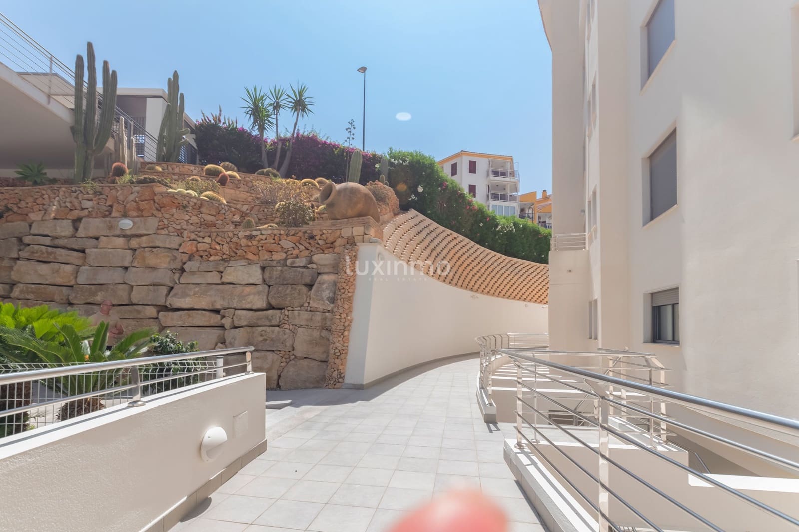 2 soveværelse Lejlighed til leje i Altea med garage - € 2.990 (Ref: 9086400)